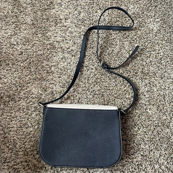 KATE SPADE Carsen Laurel Way Leather Cross Body Bag Beige - Picture 6 of 7